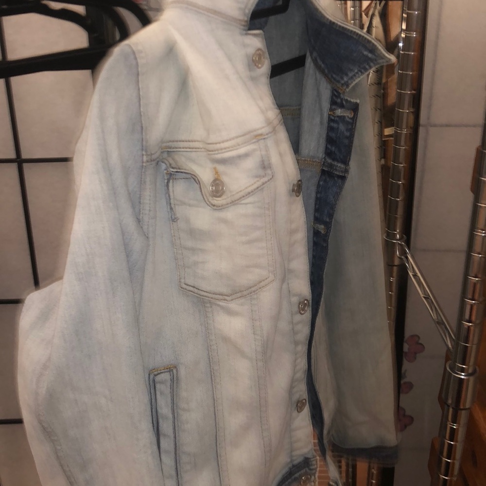 7 for all mankind bleached denim jacket size small